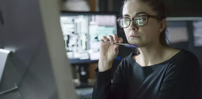 Blue-light filtering spectacles probably make no difference to eye strain, eye health or sleep quality